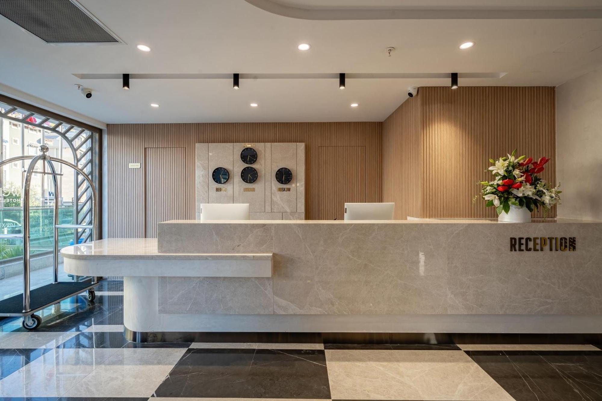 Awen Lara Hotel Antalya Dış mekan fotoğraf